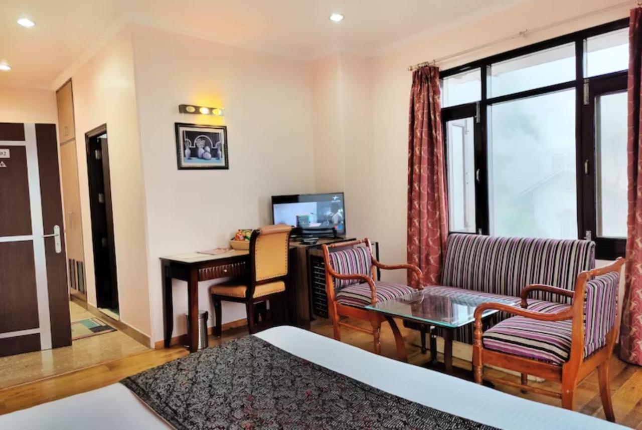 OYO 11494 Hotel Marc Shimla Buitenkant foto