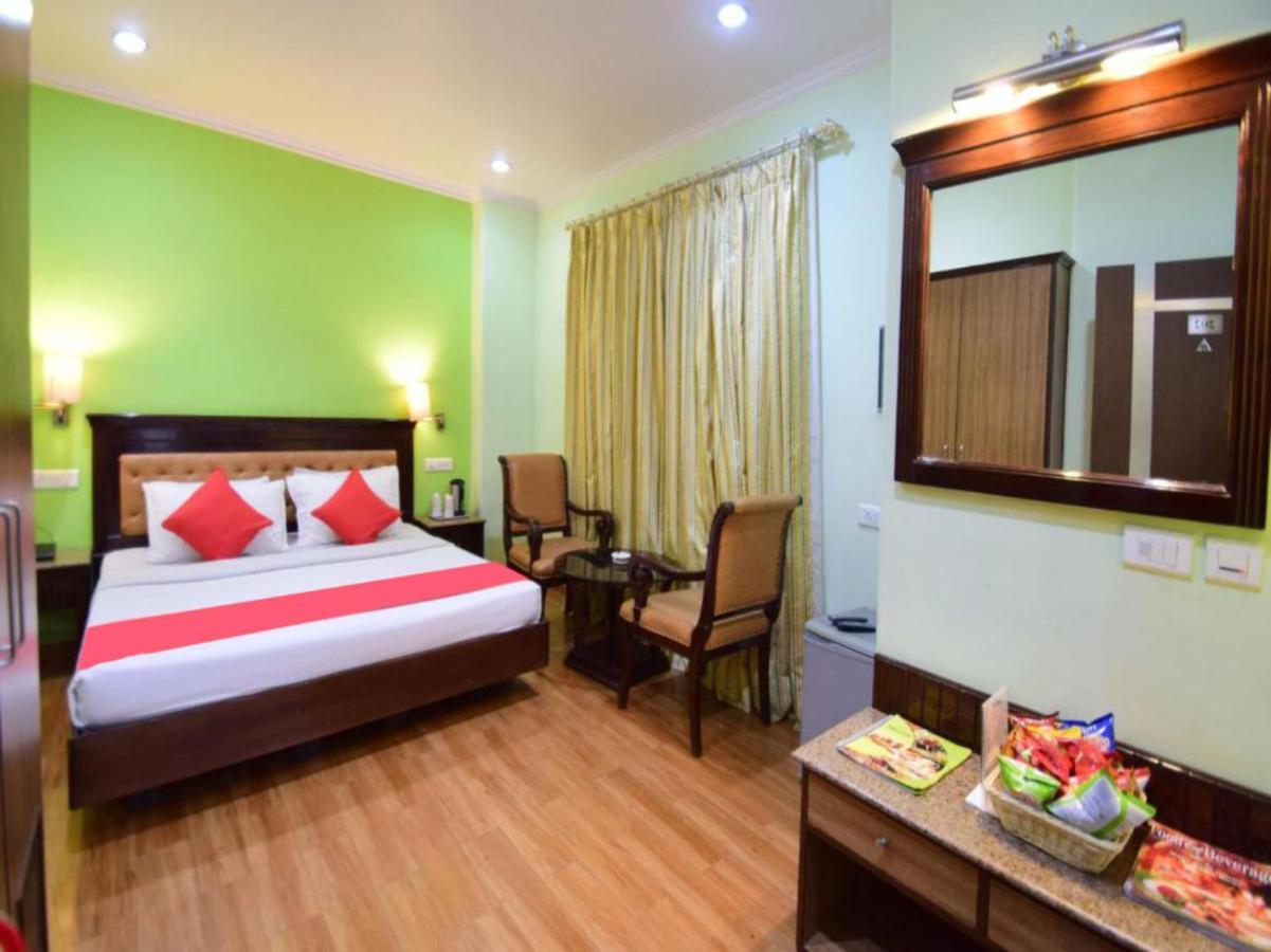 OYO 11494 Hotel Marc Shimla Buitenkant foto