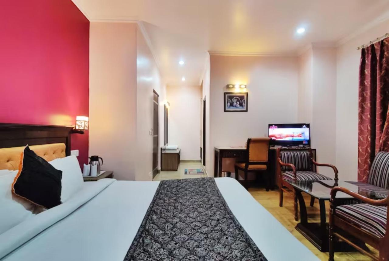 OYO 11494 Hotel Marc Shimla Buitenkant foto