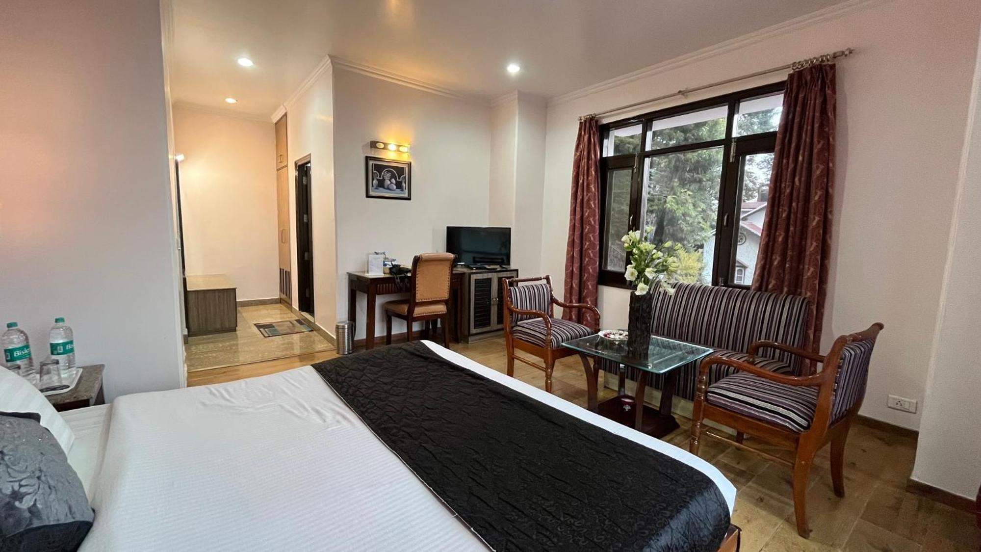 OYO 11494 Hotel Marc Shimla Buitenkant foto