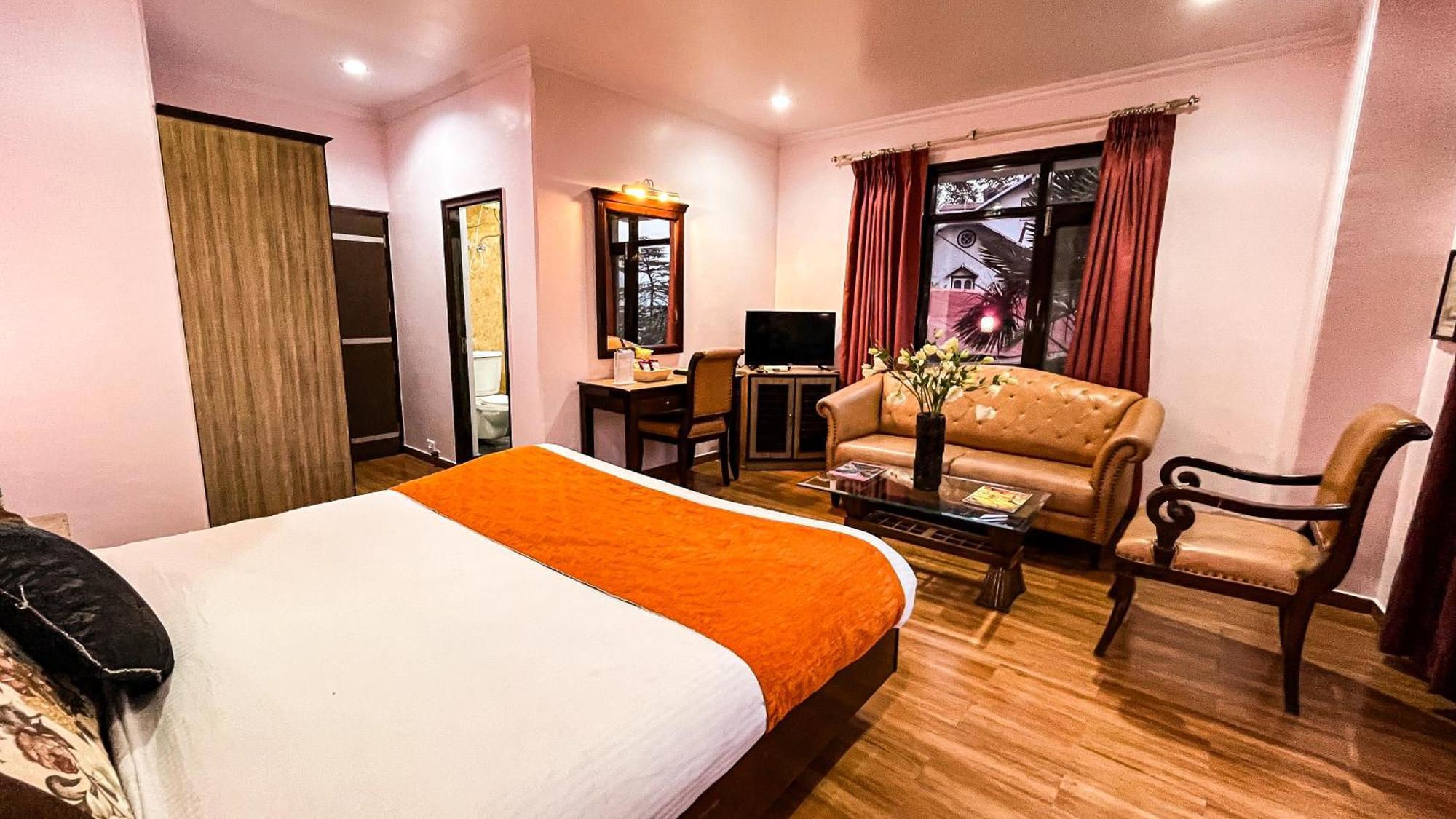 OYO 11494 Hotel Marc Shimla Buitenkant foto