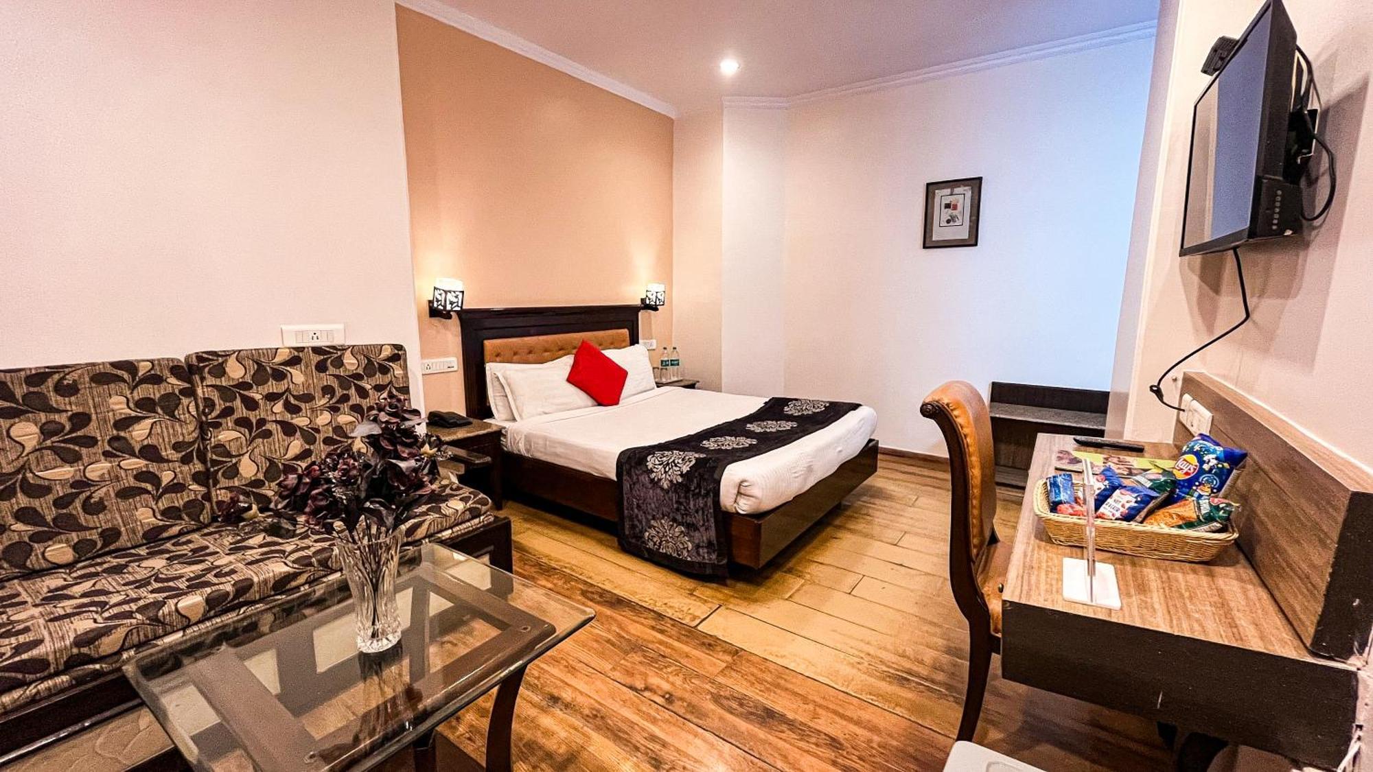 OYO 11494 Hotel Marc Shimla Buitenkant foto
